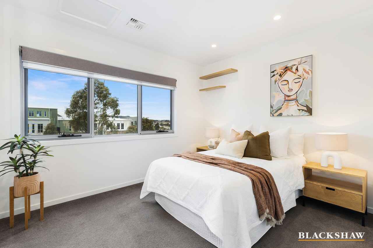 16/1 Sutherland Crescent Taylor