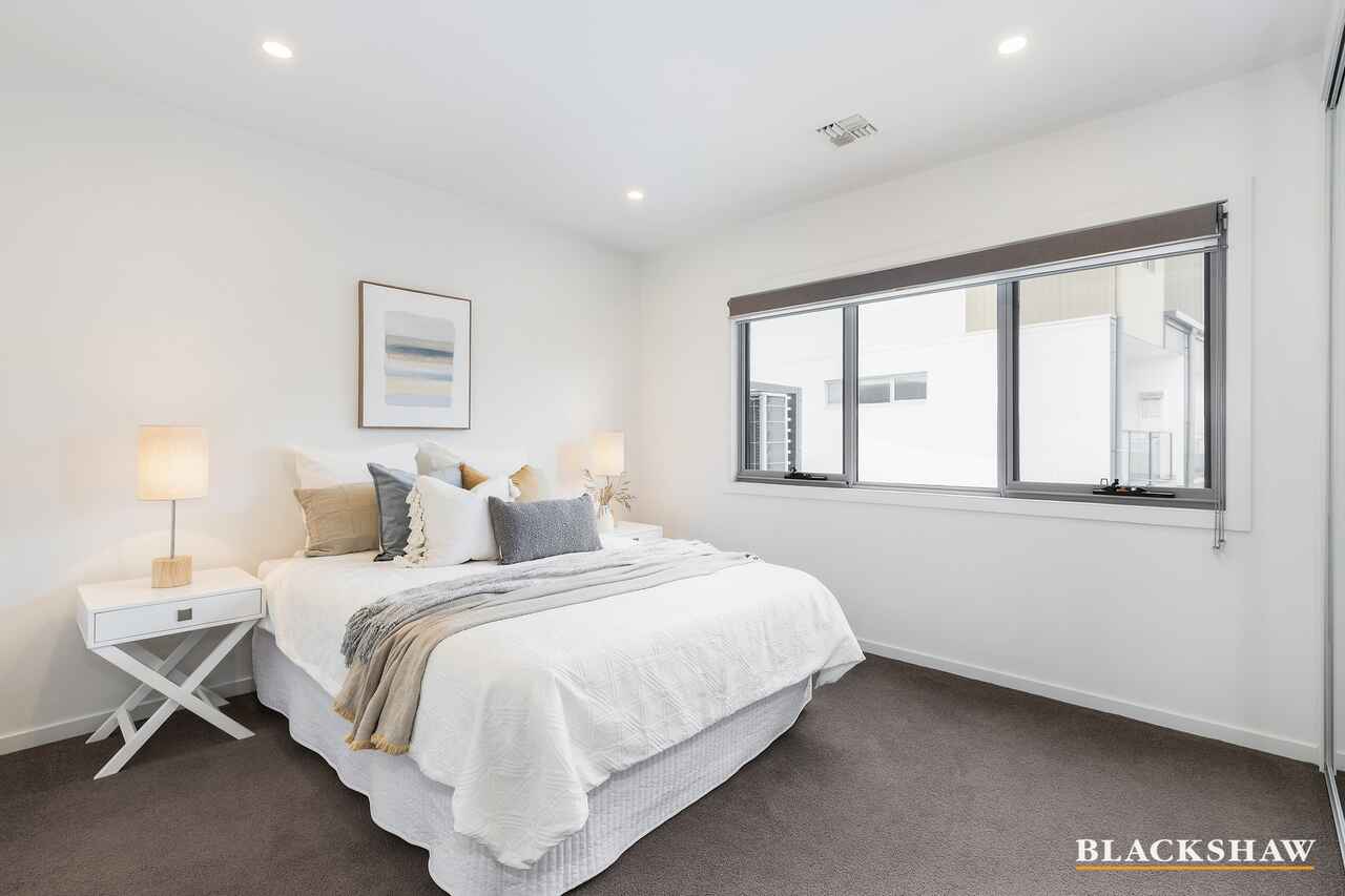 16/1 Sutherland Crescent Taylor