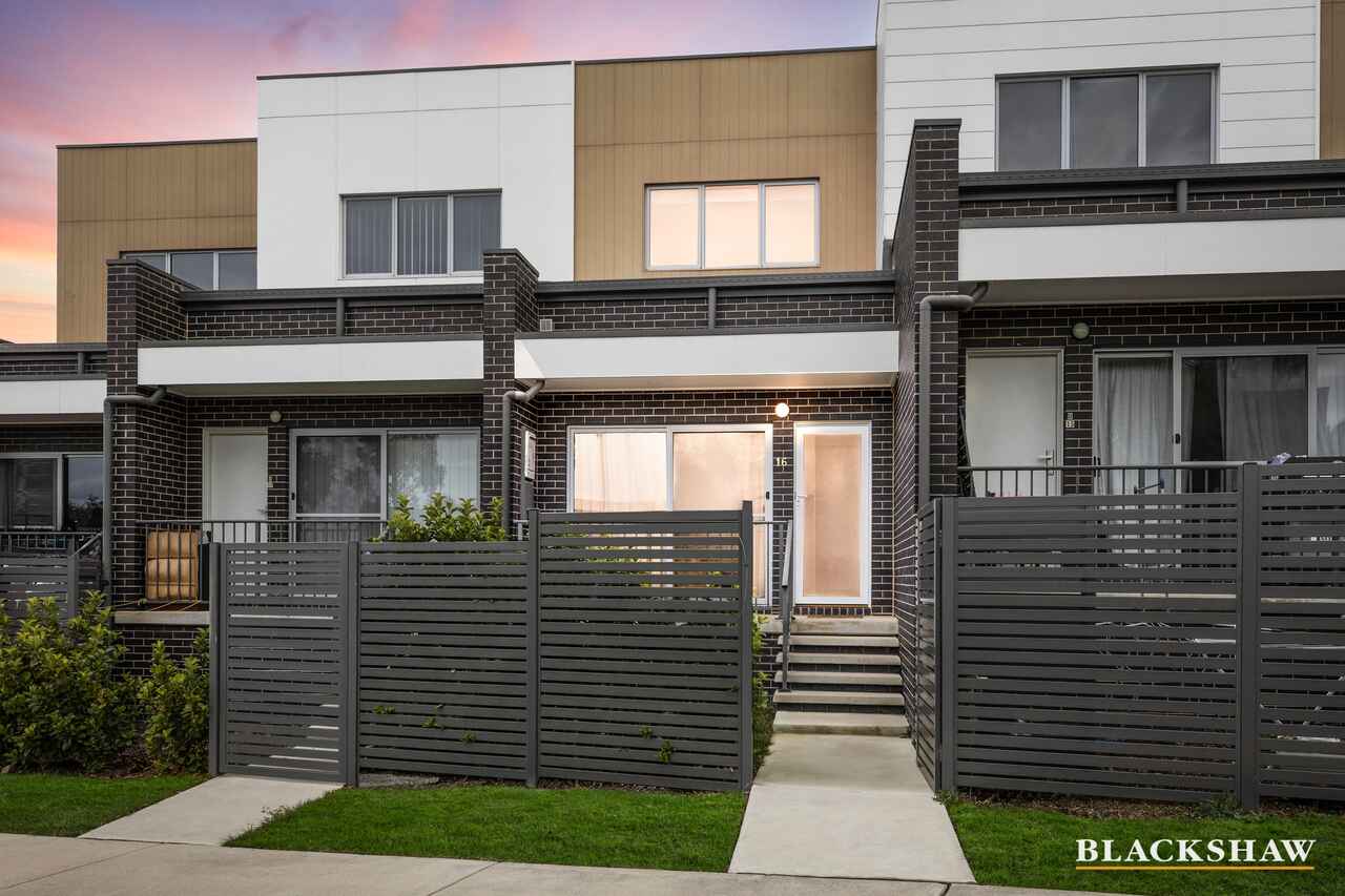 16/1 Sutherland Crescent Taylor