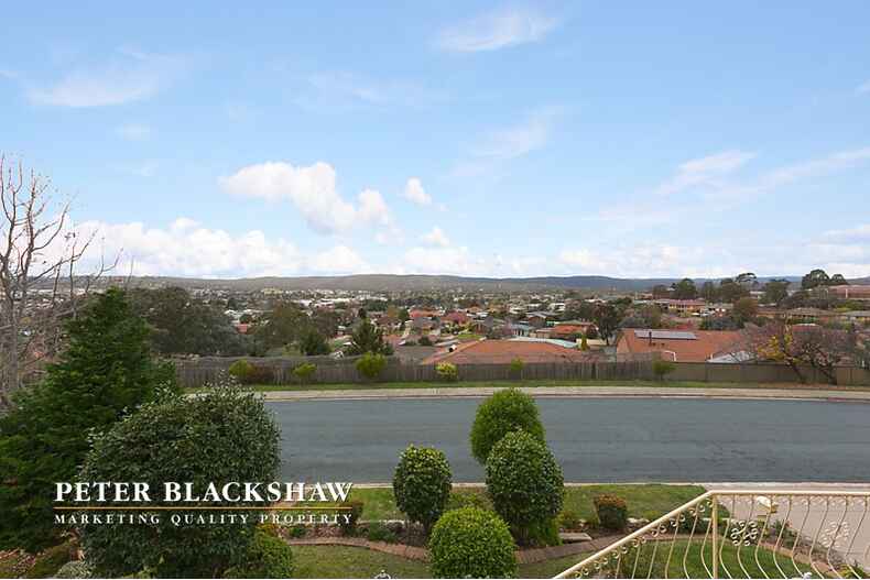 12 Beatty Crescent Crestwood