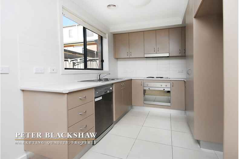 27/41 Carinya Street Queanbeyan