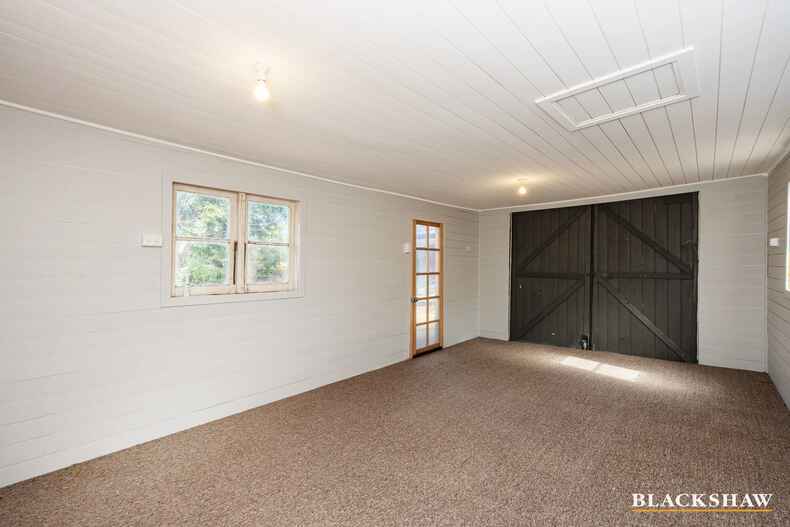 10 Hackett Gardens Turner