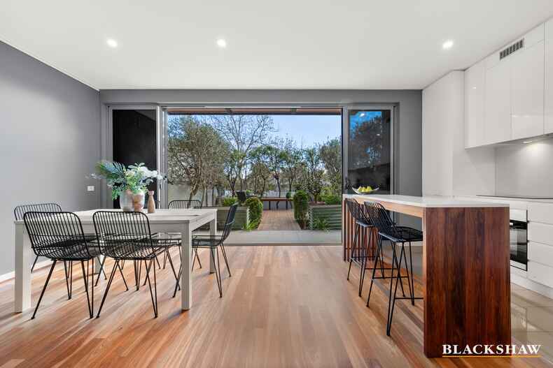 2/139 Blamey Crescent Campbell 2/139 Blamey Crescent Campbell