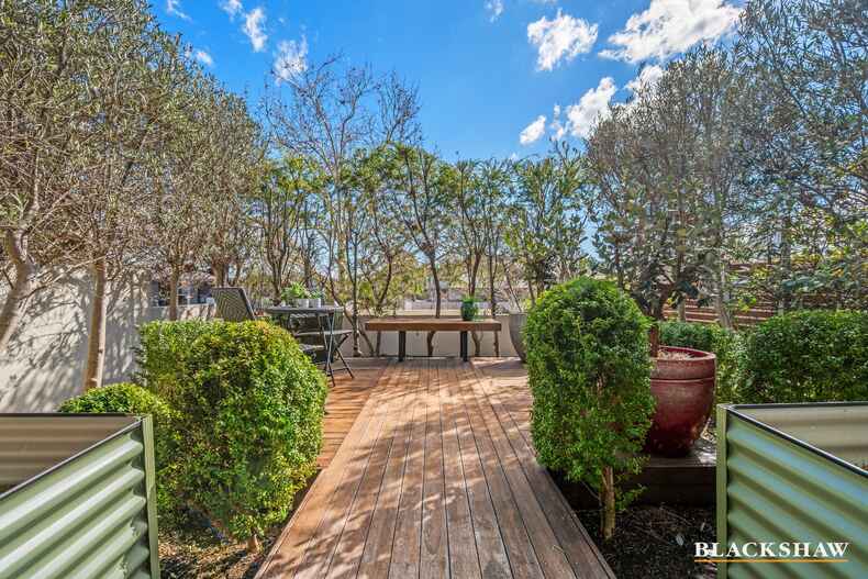 2/139 Blamey Crescent Campbell 2/139 Blamey Crescent Campbell