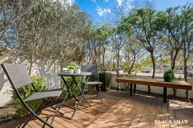 2/139 Blamey Crescent Campbell 2/139 Blamey Crescent Campbell