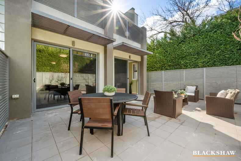 2/139 Blamey Crescent Campbell 2/139 Blamey Crescent Campbell