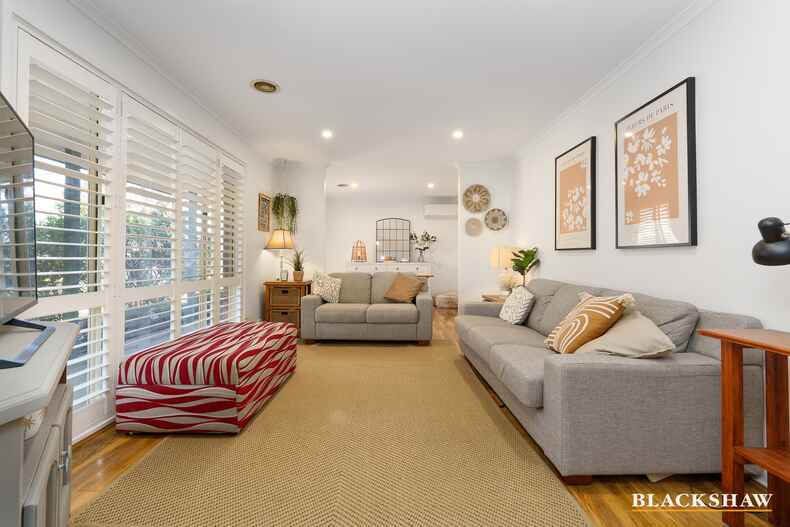 2 Mullens Place Calwell