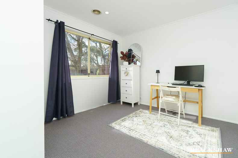 2 Mullens Place Calwell