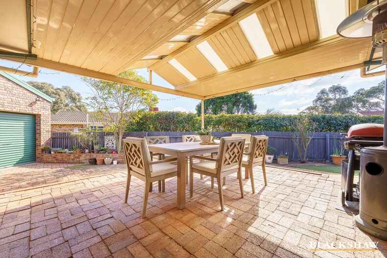 2 Mullens Place Calwell