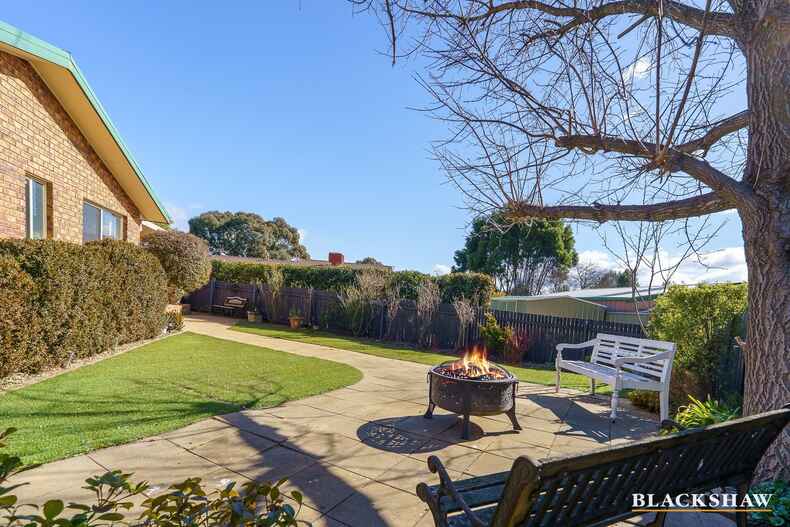 2 Mullens Place Calwell