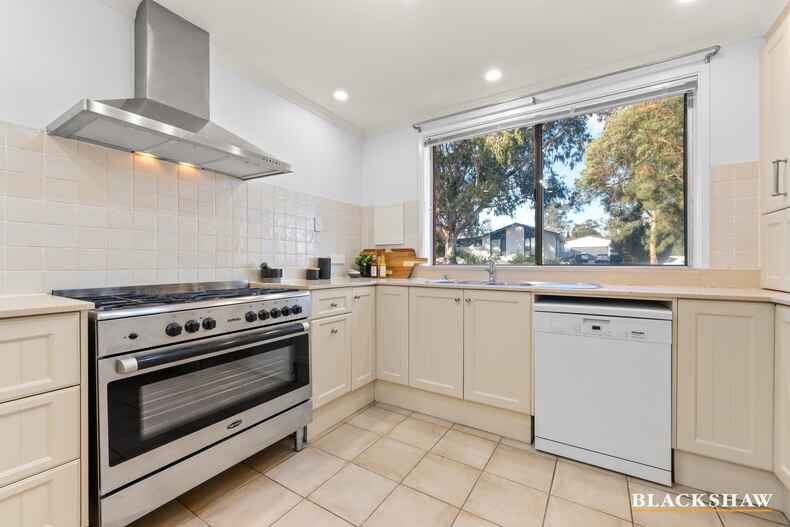 116 Summerland Circuit Kambah