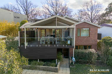 82 Finniss Crescent Narrabundah