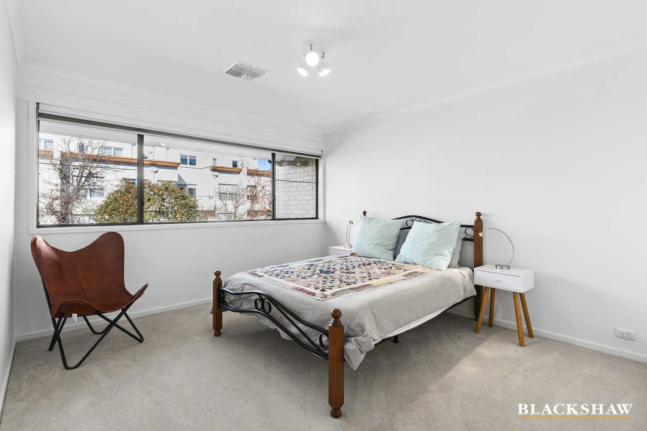11/24-28 Telopea Park Kingston