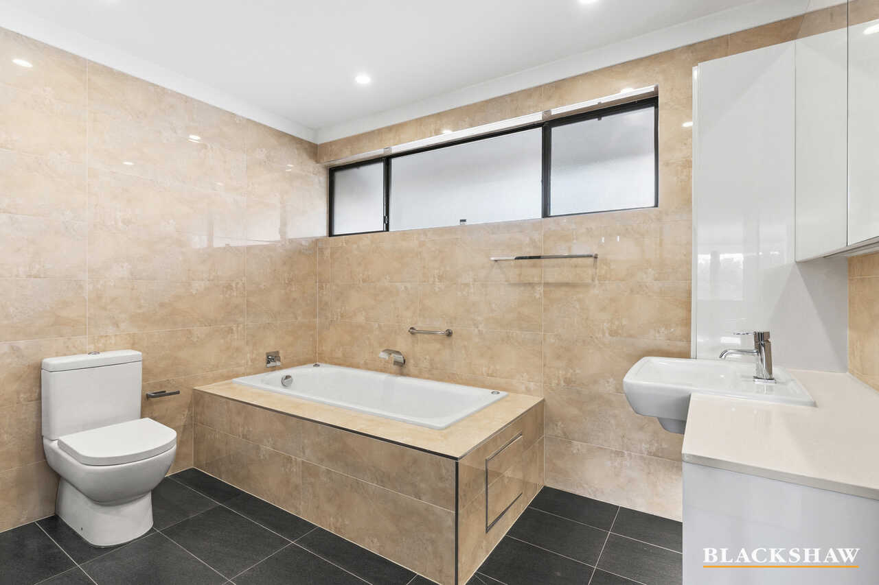 11/24-28 Telopea Park Kingston