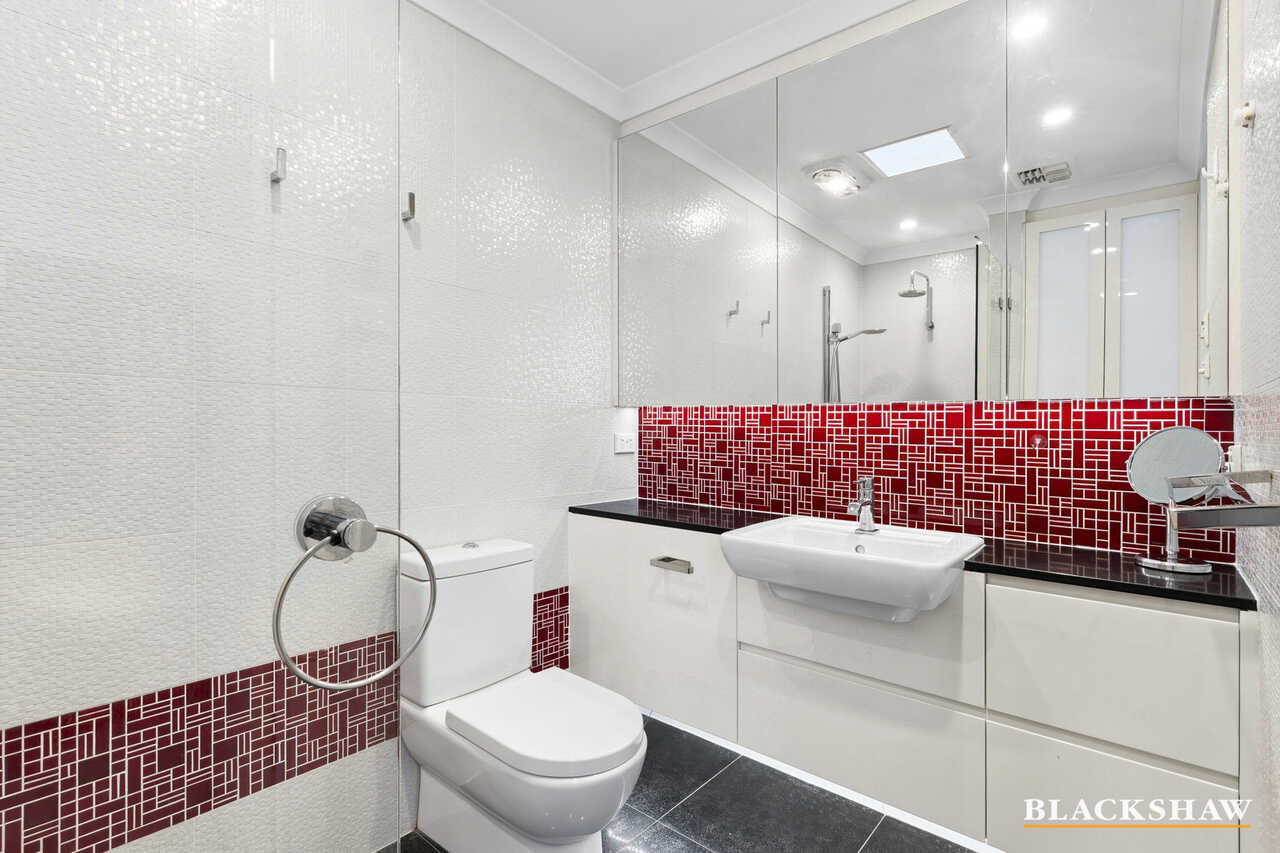 11/24-28 Telopea Park Kingston