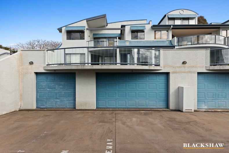 6/216-218 Beach Road Batehaven