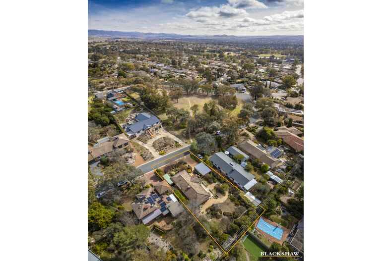 56 Woolner Circuit Hawker