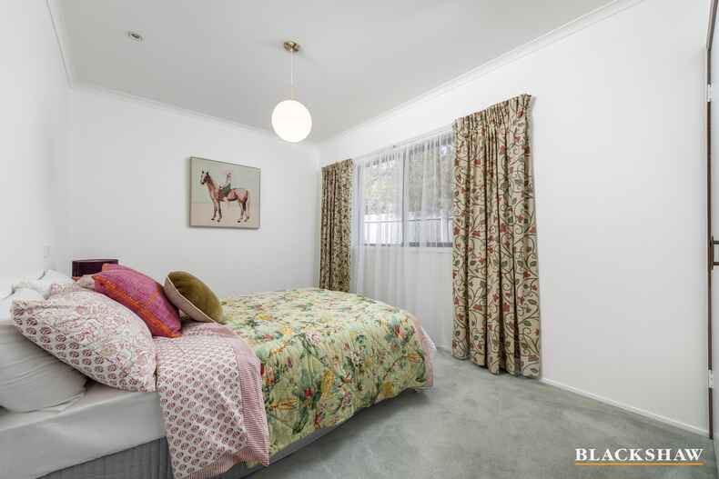 56 Woolner Circuit Hawker