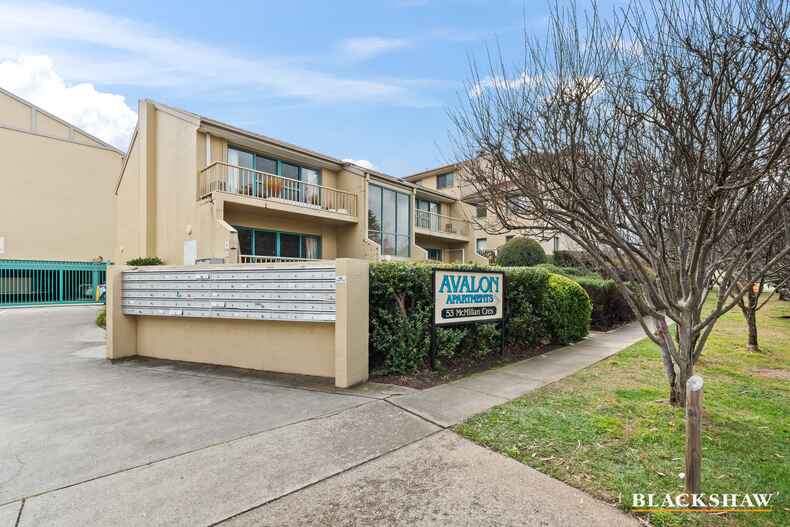 38/53 McMillan Crescent Griffith