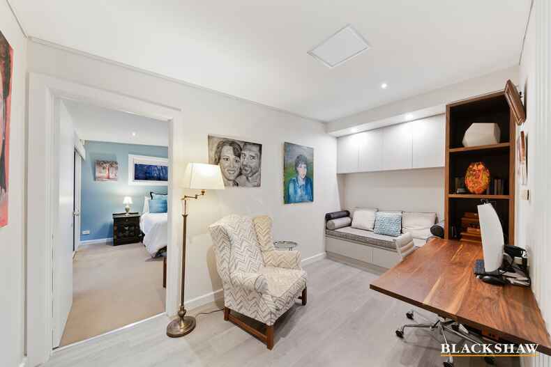 25a Tasmania Circle Forrest 25a Tasmania Circle Forrest