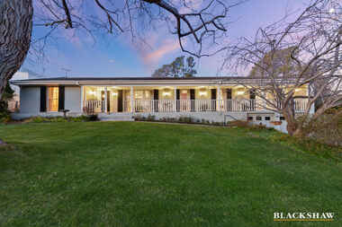 35 Hampton Circuit Yarralumla