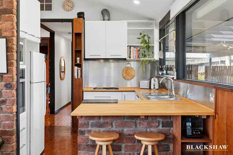 14 Jelbart Street Mawson