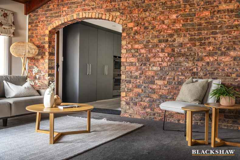 15 Twelvetrees Crescent Florey