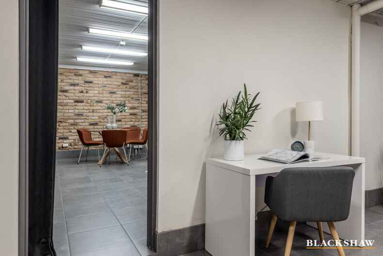 15 Twelvetrees Crescent Florey