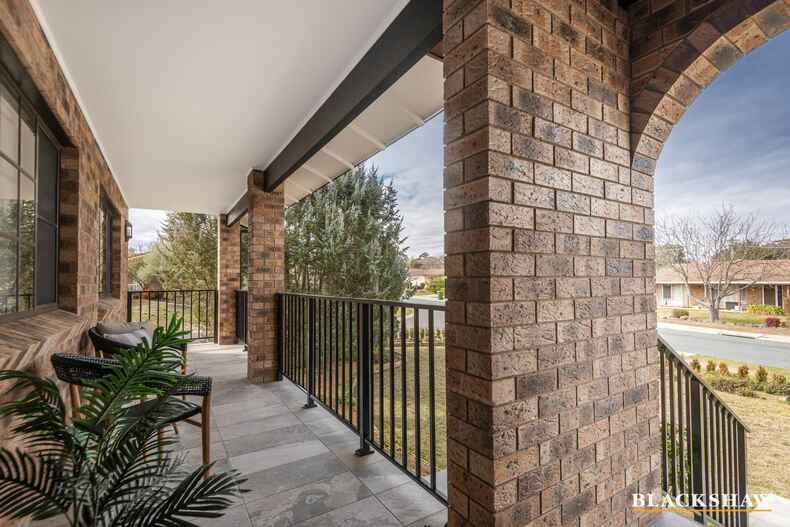 15 Twelvetrees Crescent Florey