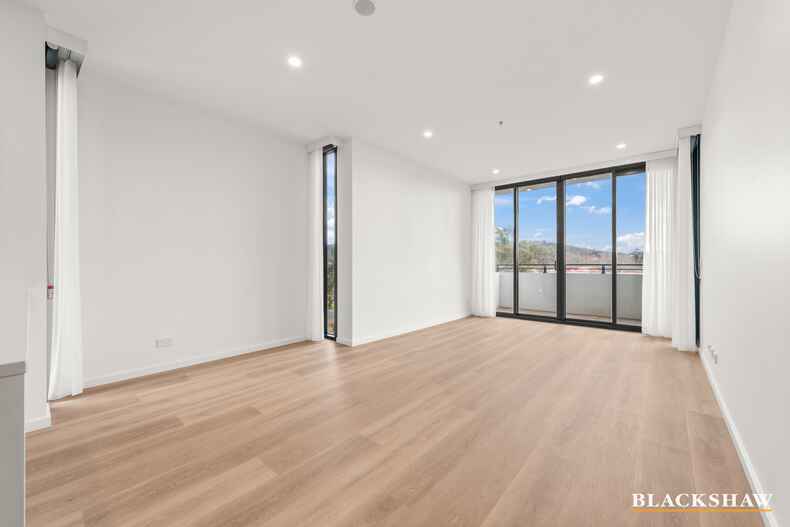 43/17 Captain Cook Crescent Griffith