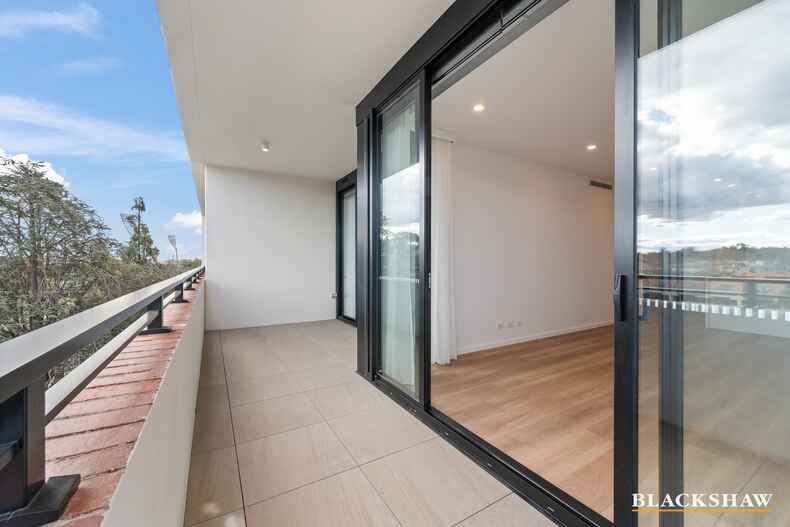 43/17 Captain Cook Crescent Griffith