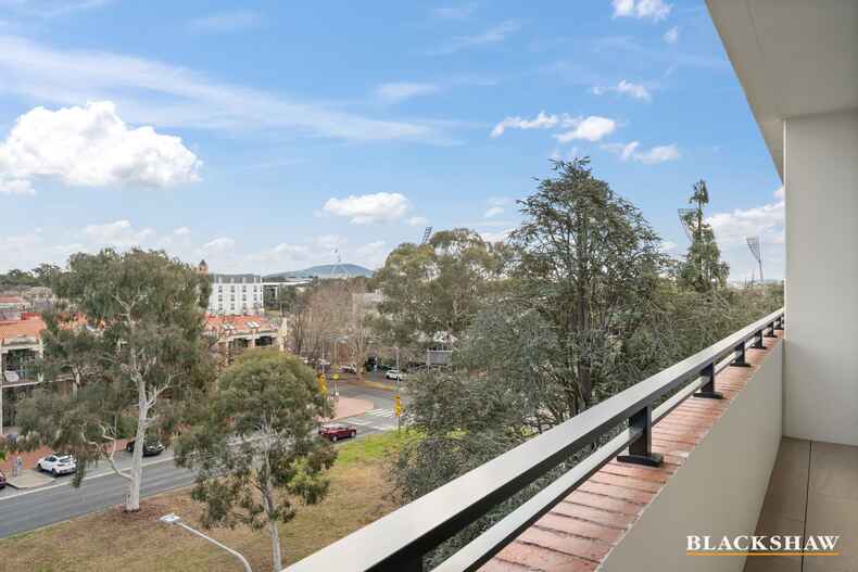 43/17 Captain Cook Crescent Griffith
