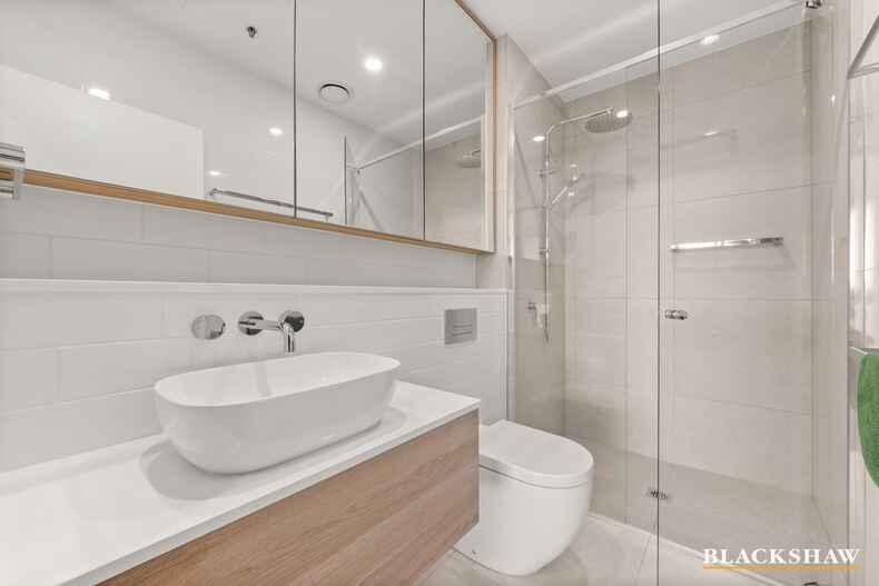 43/17 Captain Cook Crescent Griffith