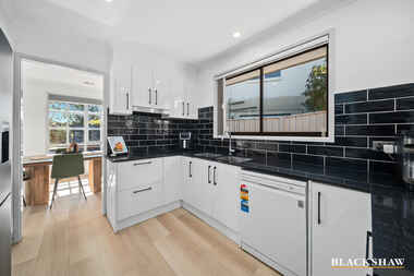 40 Barracks Flat Drive Karabar