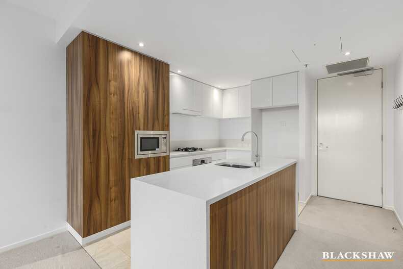 614/240 Bunda Street City