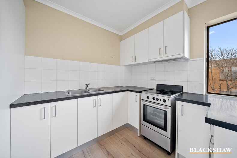 3/83 Derrima Road Queanbeyan