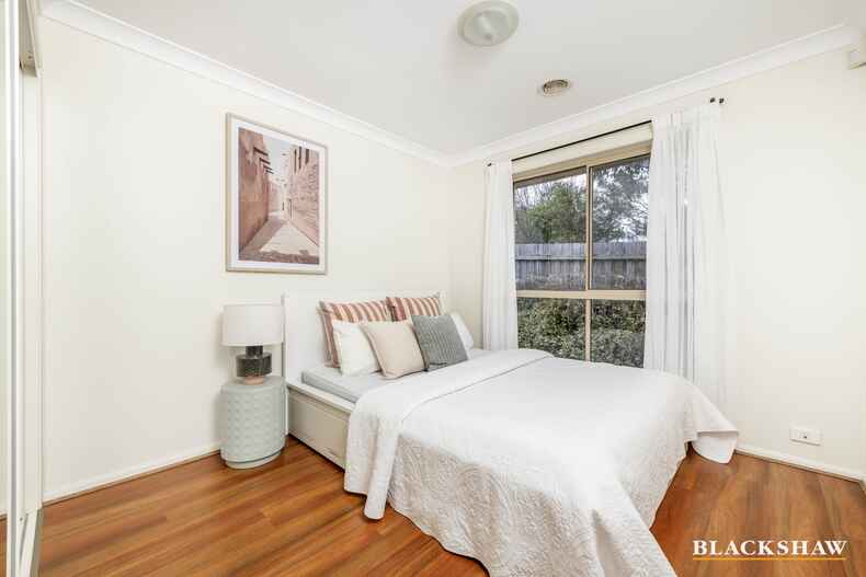 8/131 Britten Jones Drive Holt