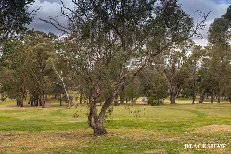 8/131 Britten Jones Drive Holt