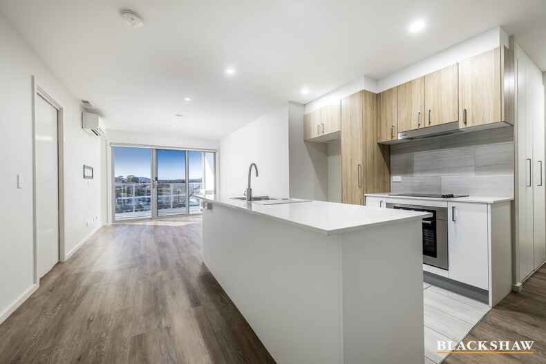 176/35 Oakden Street Greenway