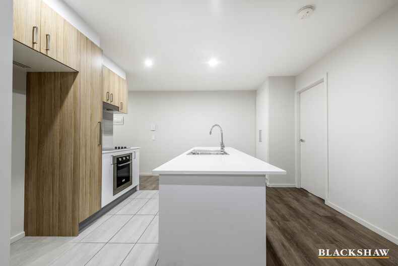 176/35 Oakden Street Greenway