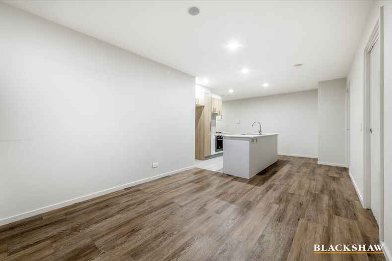 176/35 Oakden Street Greenway