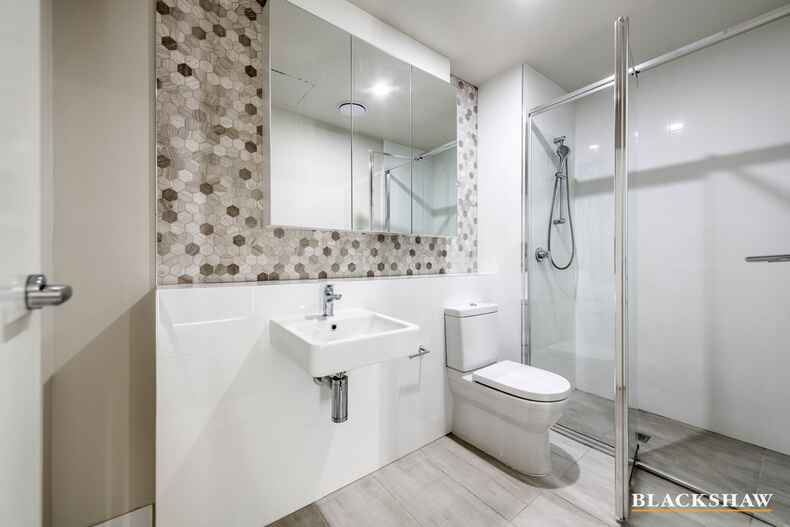 176/35 Oakden Street Greenway