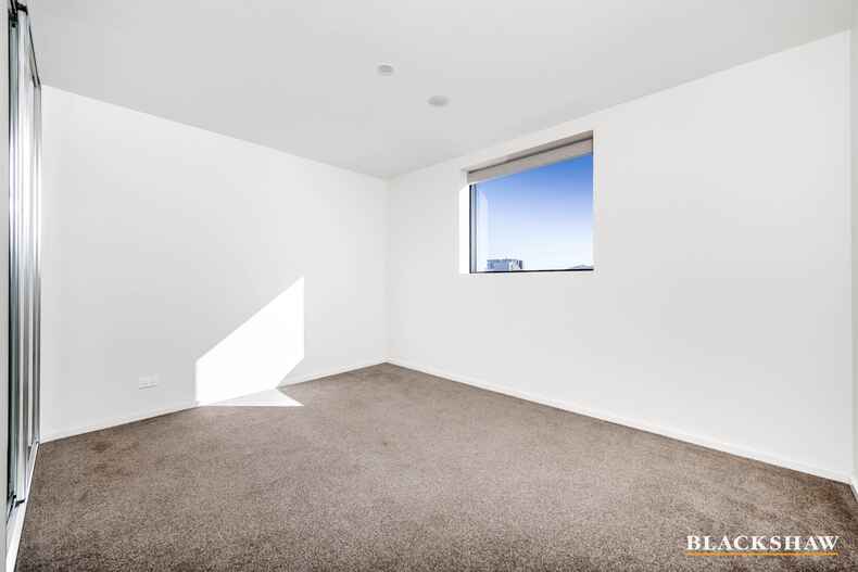 176/35 Oakden Street Greenway