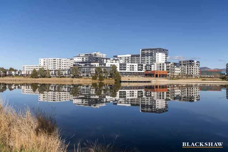 176/35 Oakden Street Greenway