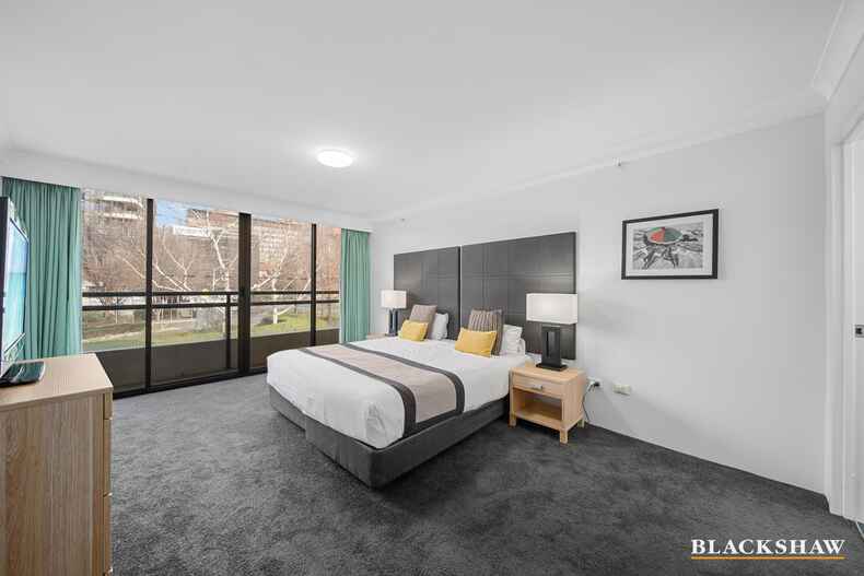 101/2 Marcus Clarke Street City