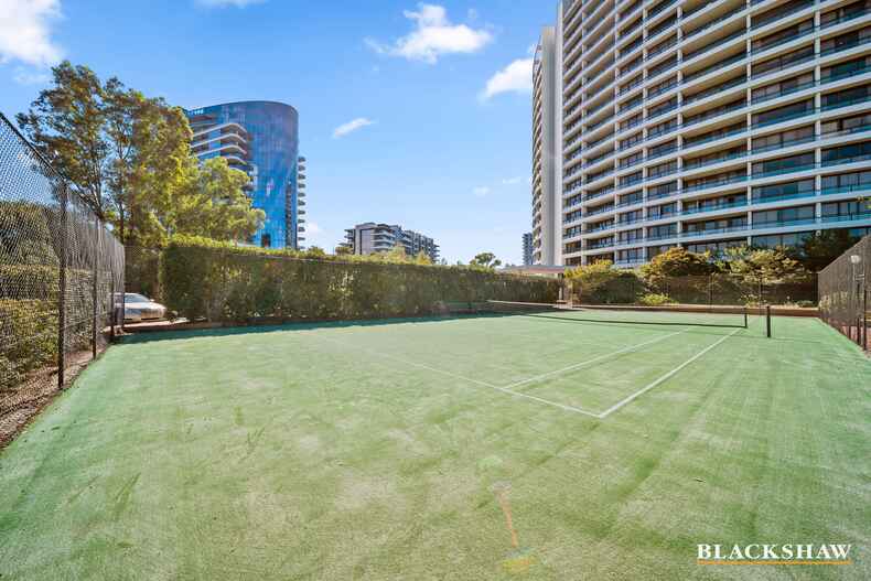 101/2 Marcus Clarke Street City