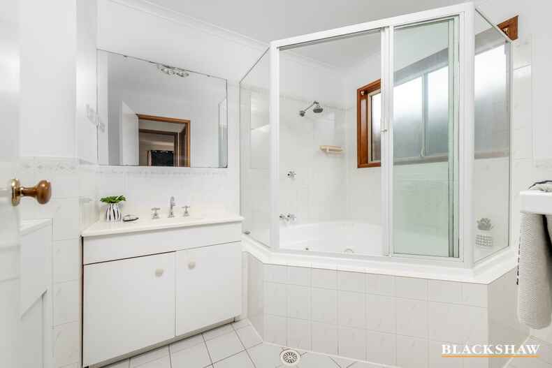 13/12 Luke Street Holt 13/12 Luke Street Holt