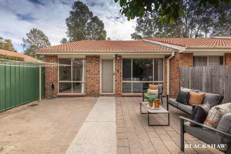 13/12 Luke Street Holt 13/12 Luke Street Holt