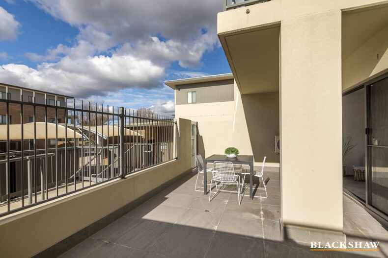 90/104 Henry Kendall Street Franklin