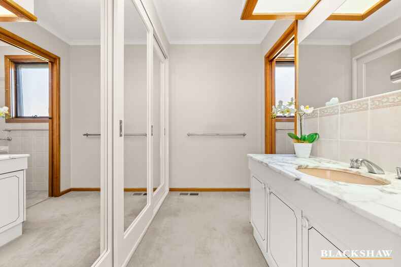 16 Rafferty Street Chapman 16 Rafferty Street Chapman